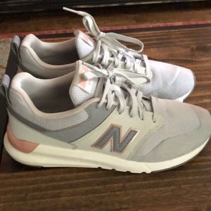 New Balance 009 size 7.5